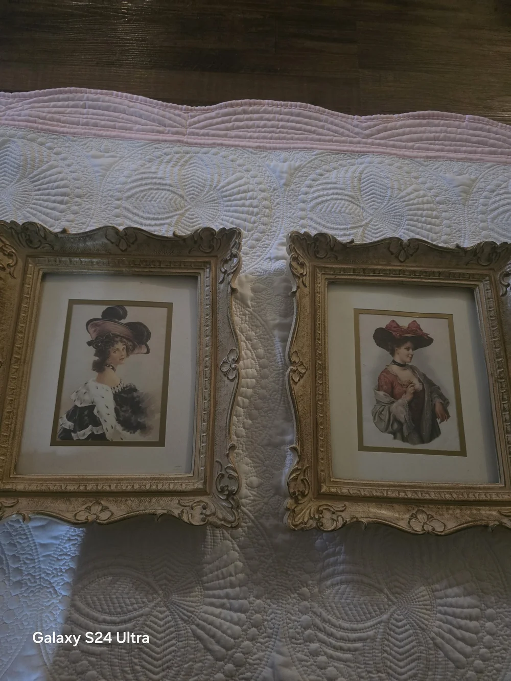 Vintage Style Gold Framed Portrait Wall Art - Set of 2 (Pink Accents)